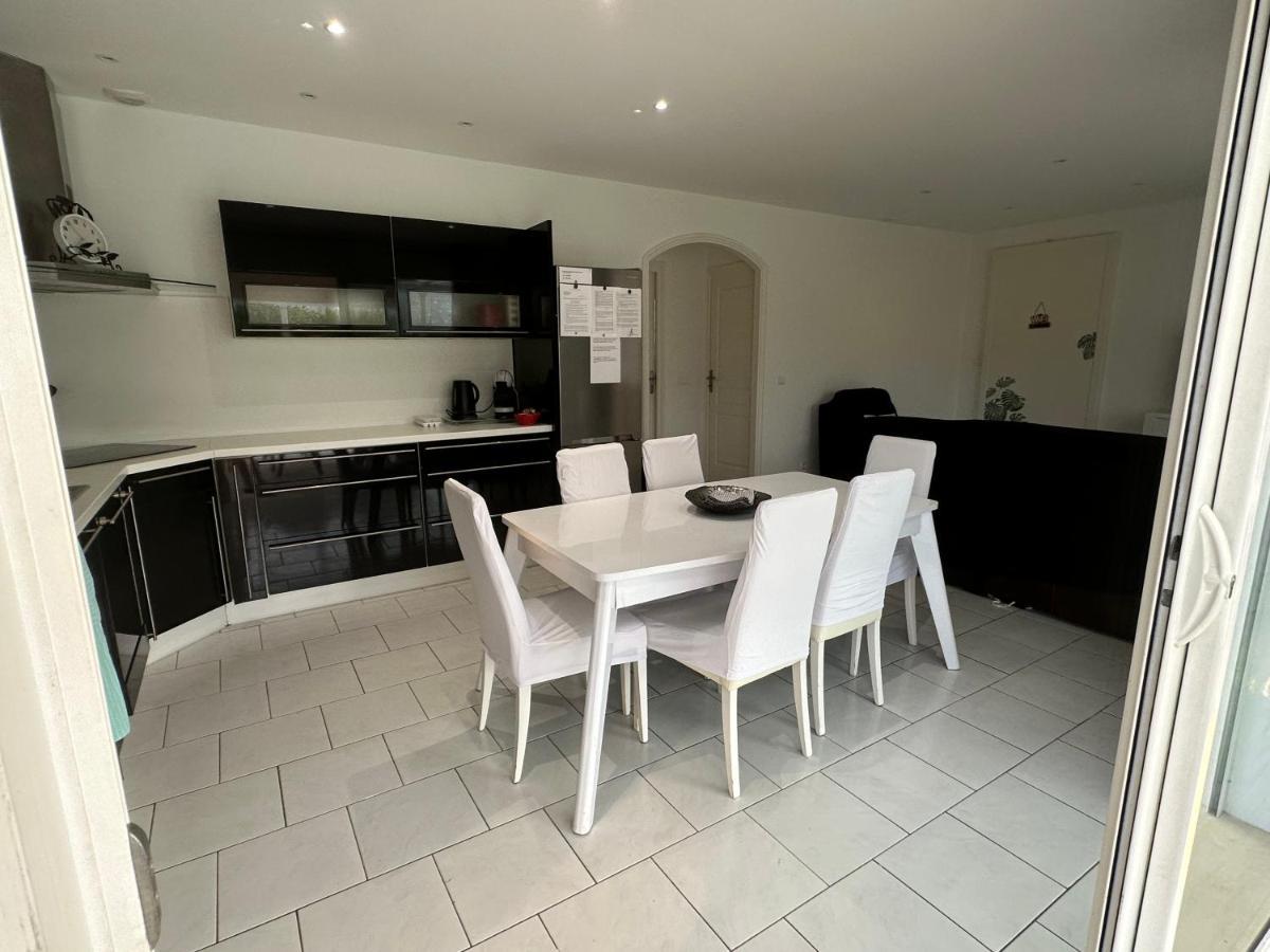 Petite Maisonette Adossee Mais Independante Avec Piscine Villa Peymeinade Kültér fotó